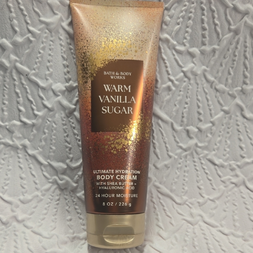 Bath & Body Works Warm Vanilla Sugar Body Cream - Gold and Brown